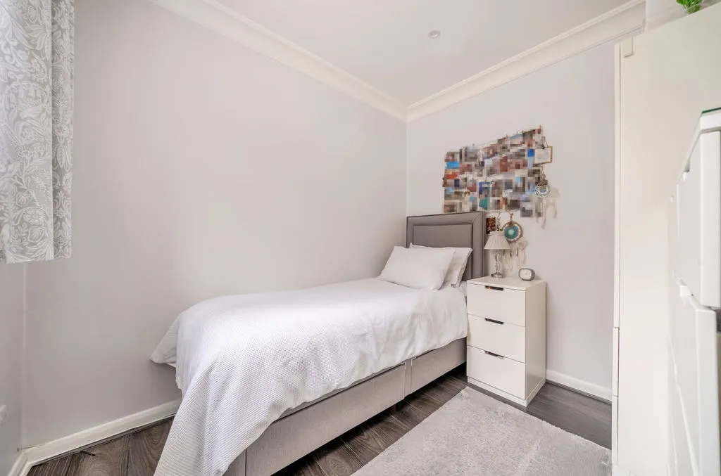 Shepherds Lane, 75 Shepherds Lane Dartford Kent Dartford, Dartford, Kent, DA12NS, photo 8