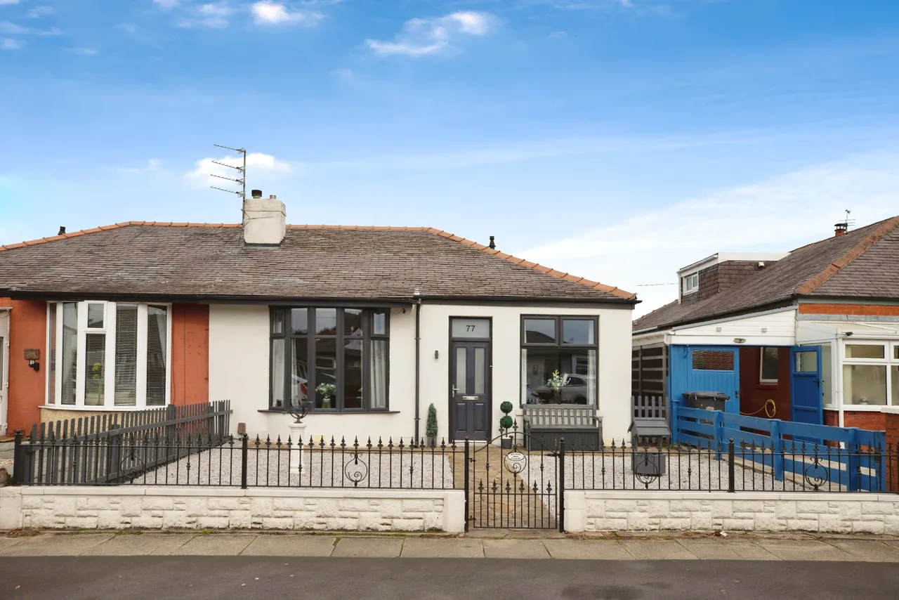 2 bed house for sale — Moss Hall Road, Accrington