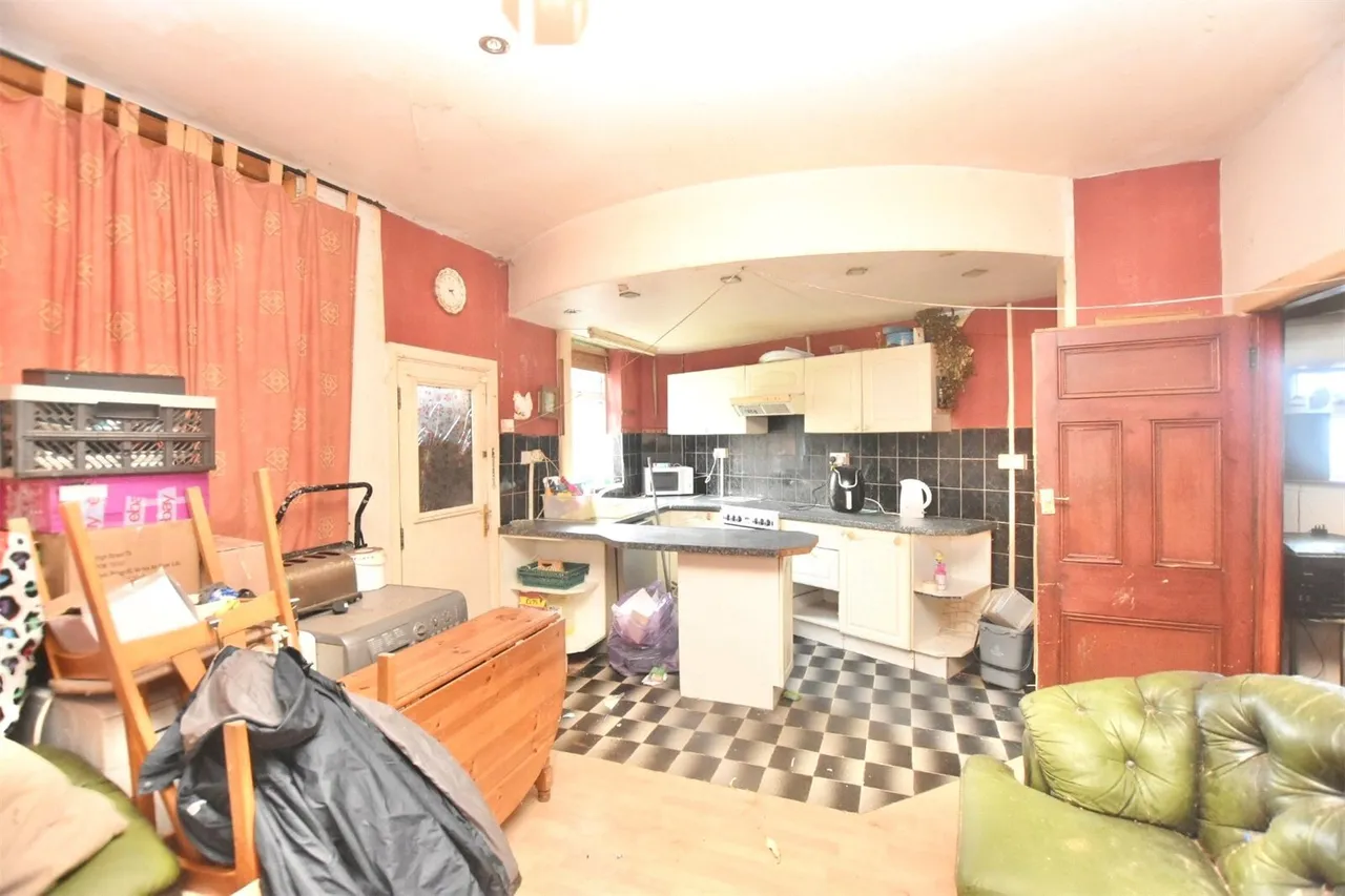 Lancaster Street, Wensley Fold, Blackburn, Lancashire, BB2, photo 3