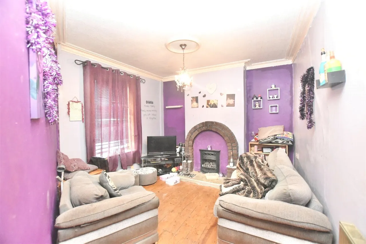 Lancaster Street, Wensley Fold, Blackburn, Lancashire, BB2, photo 2