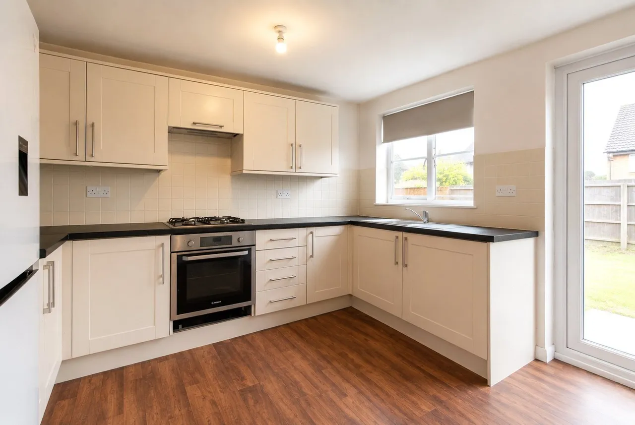 Cadwell Close, Lincoln, Lincolnshire, LN6, photo 4