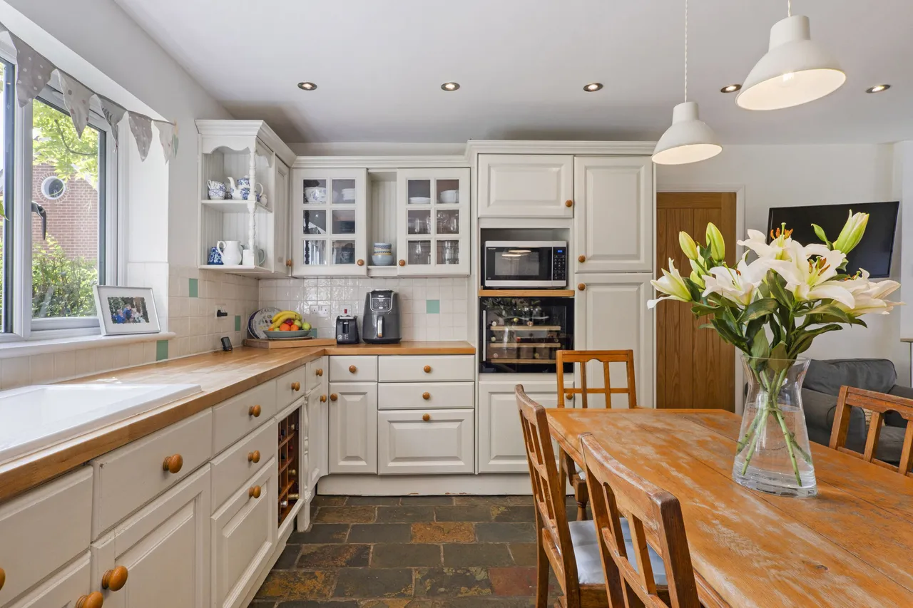 Stanton St Bernard, Marlborough, SN8, photo 5