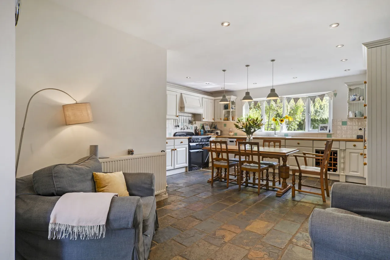 Stanton St Bernard, Marlborough, SN8, photo 4