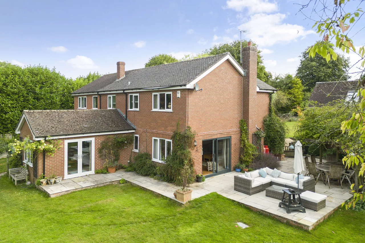 Stanton St Bernard, Marlborough, SN8, photo 3