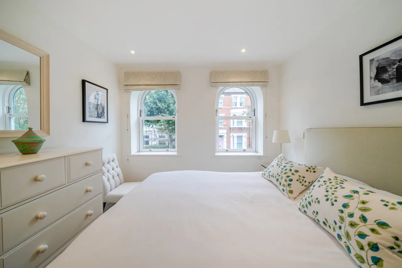 Wendle Square, Battersea, SW11, photo 11