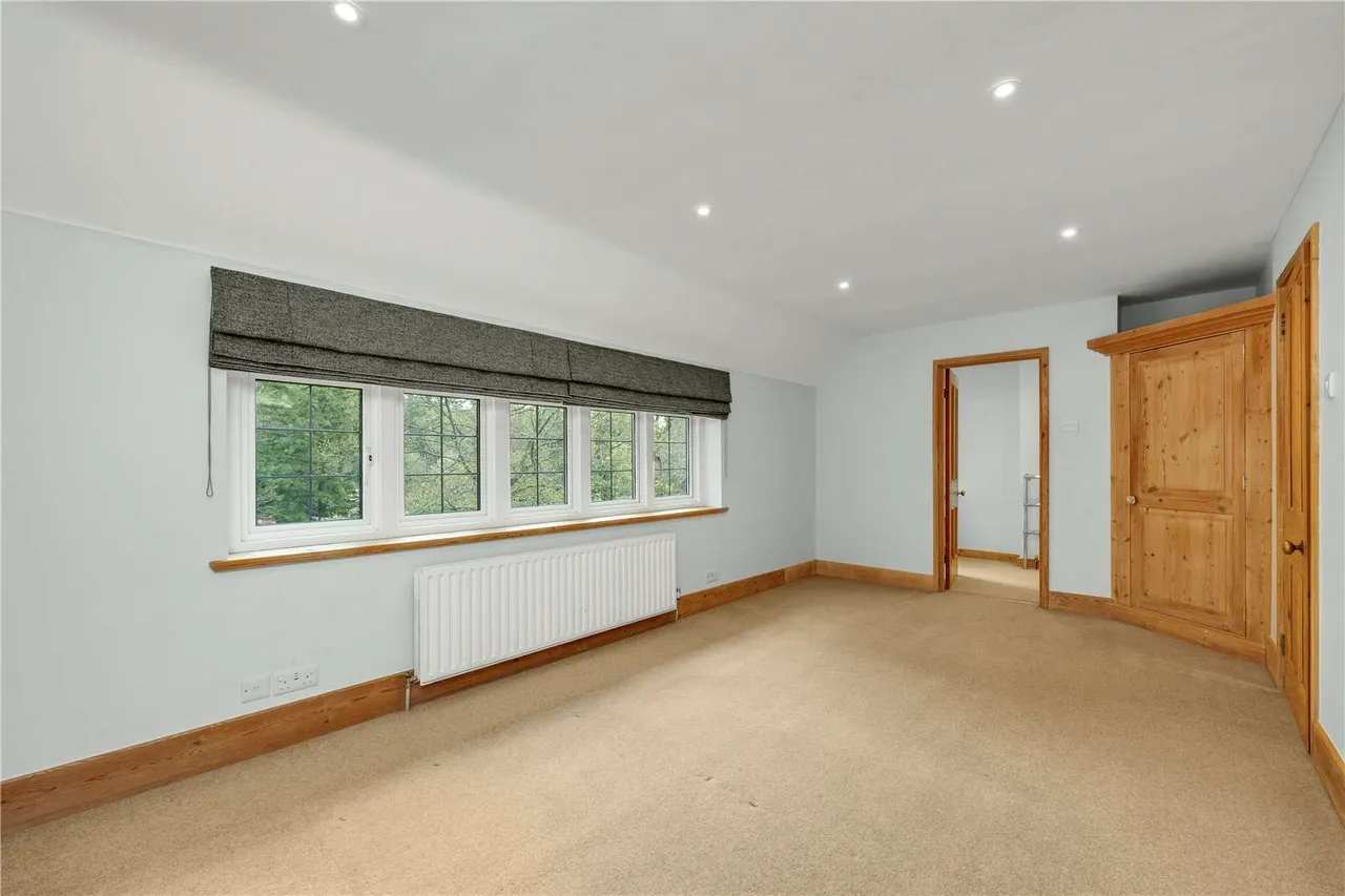 Whitmead Lane, Tilford, GU10, photo 21