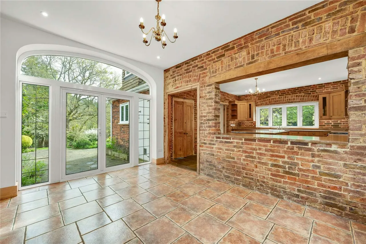 Whitmead Lane, Tilford, GU10, photo 8