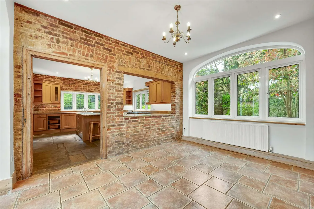 Whitmead Lane, Tilford, GU10, photo 9