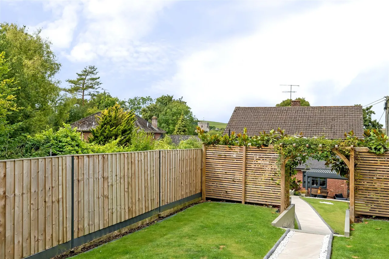 Vicarage Lane, Upavon, SN9, photo 8
