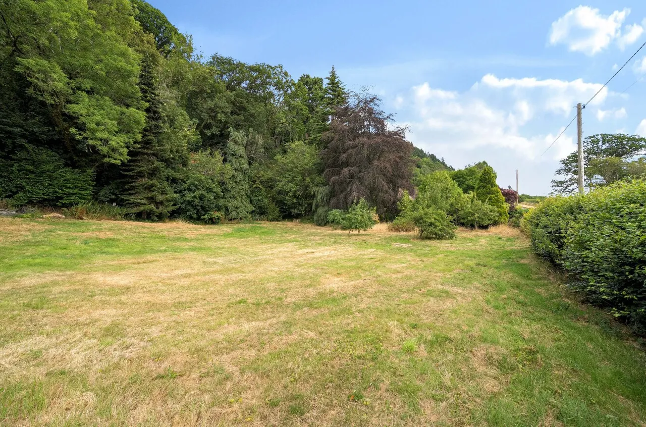 Meifod, Powys, photo 46