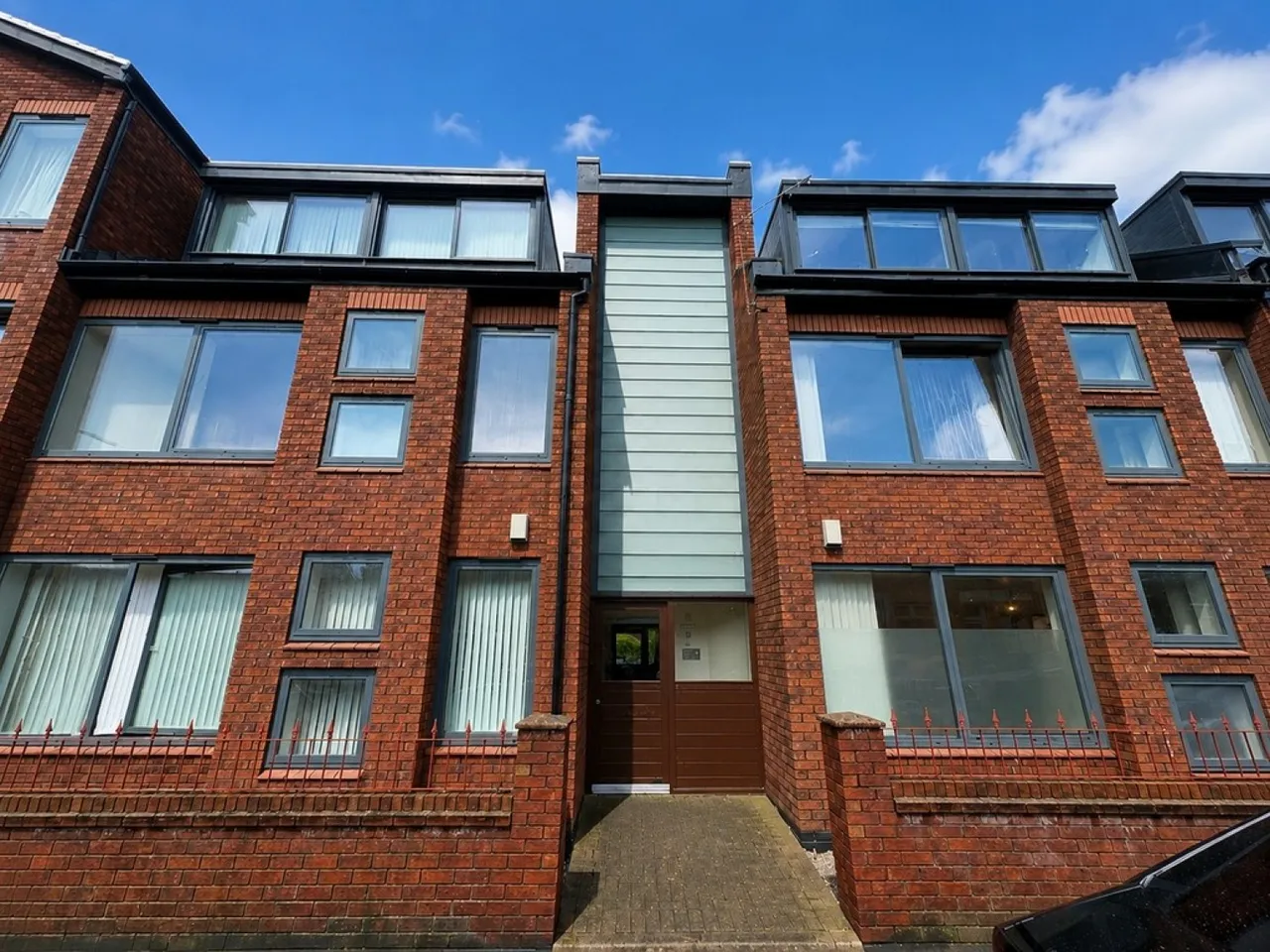2 bed flat for sale — Heald Street, Garston, Liverpool