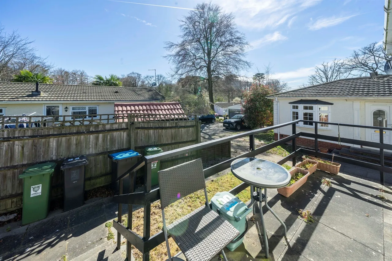Chesham Road, Wigginton, HP23, photo 13