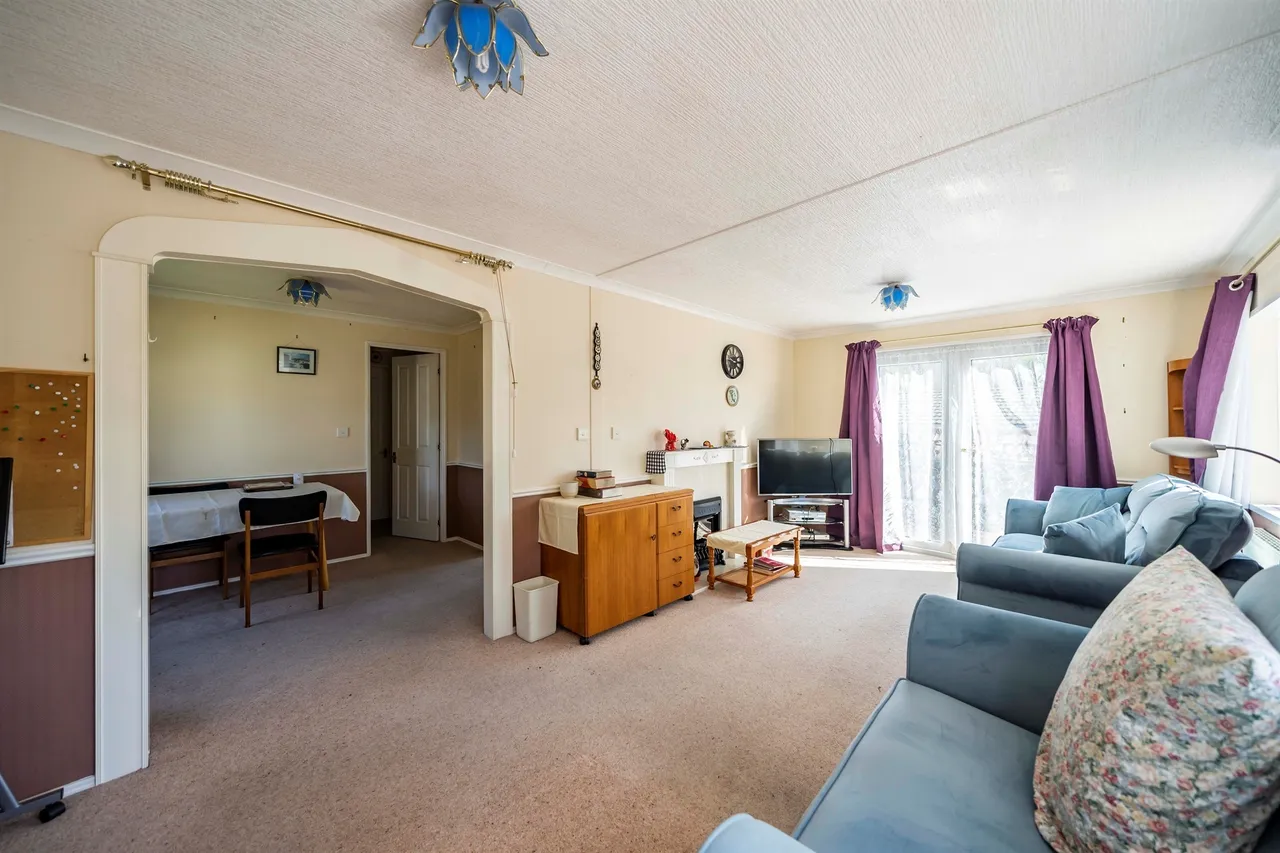 Chesham Road, Wigginton, HP23, photo 7