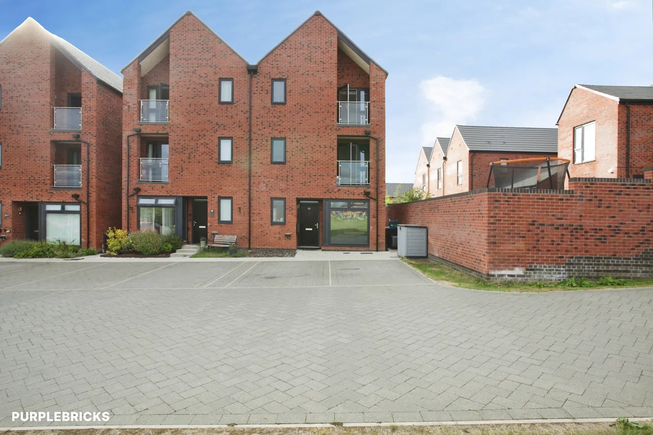 Wren Way, Daventry, NN11, photo 2
