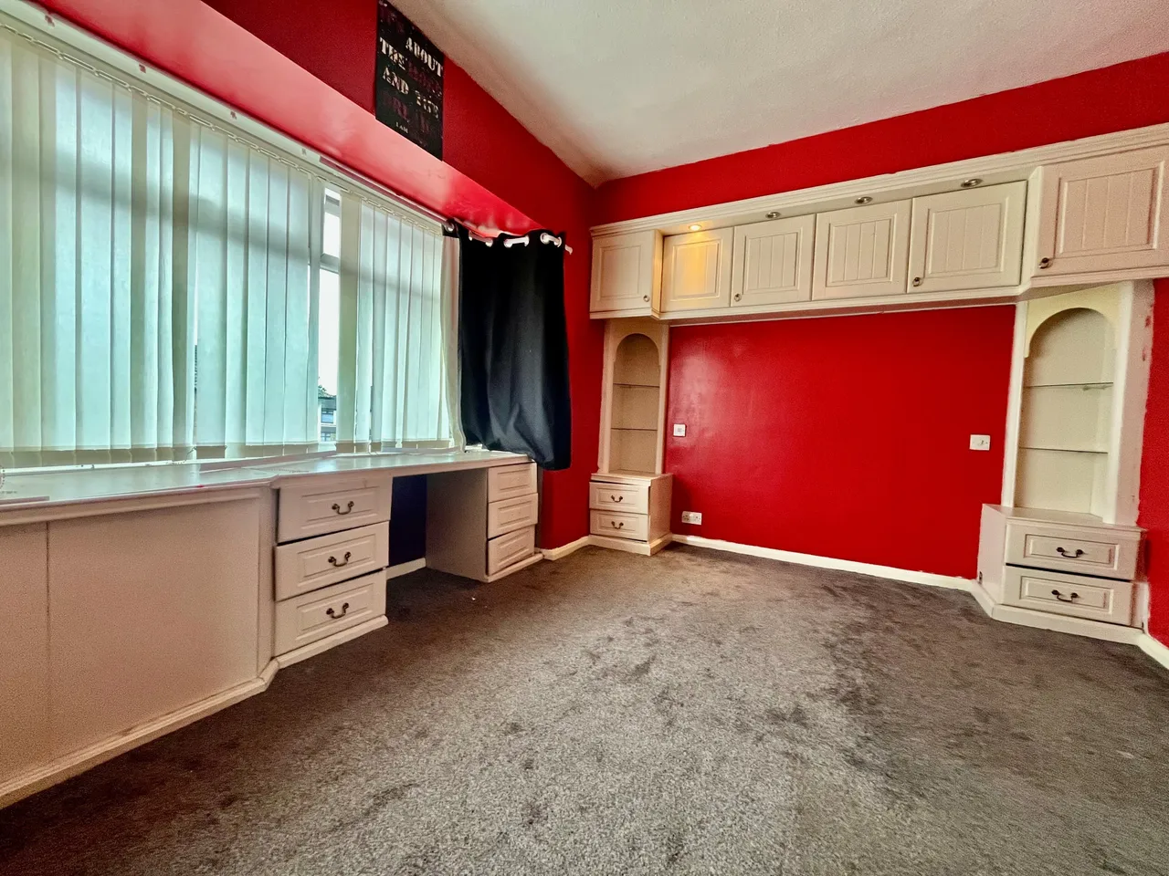 Moorland Road, PUDSEY, photo 4