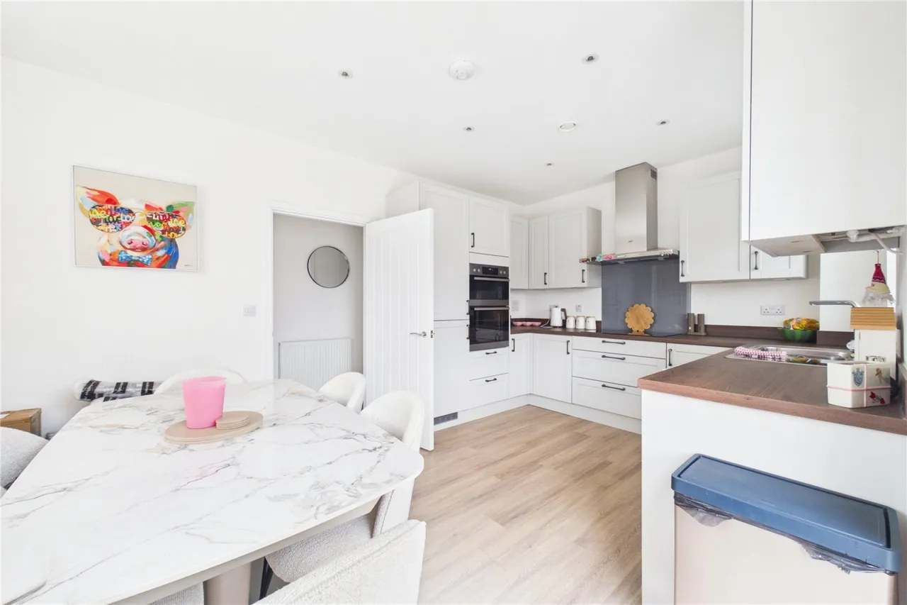 Josephine Crescent, Burghfield Common, RG7, photo 5