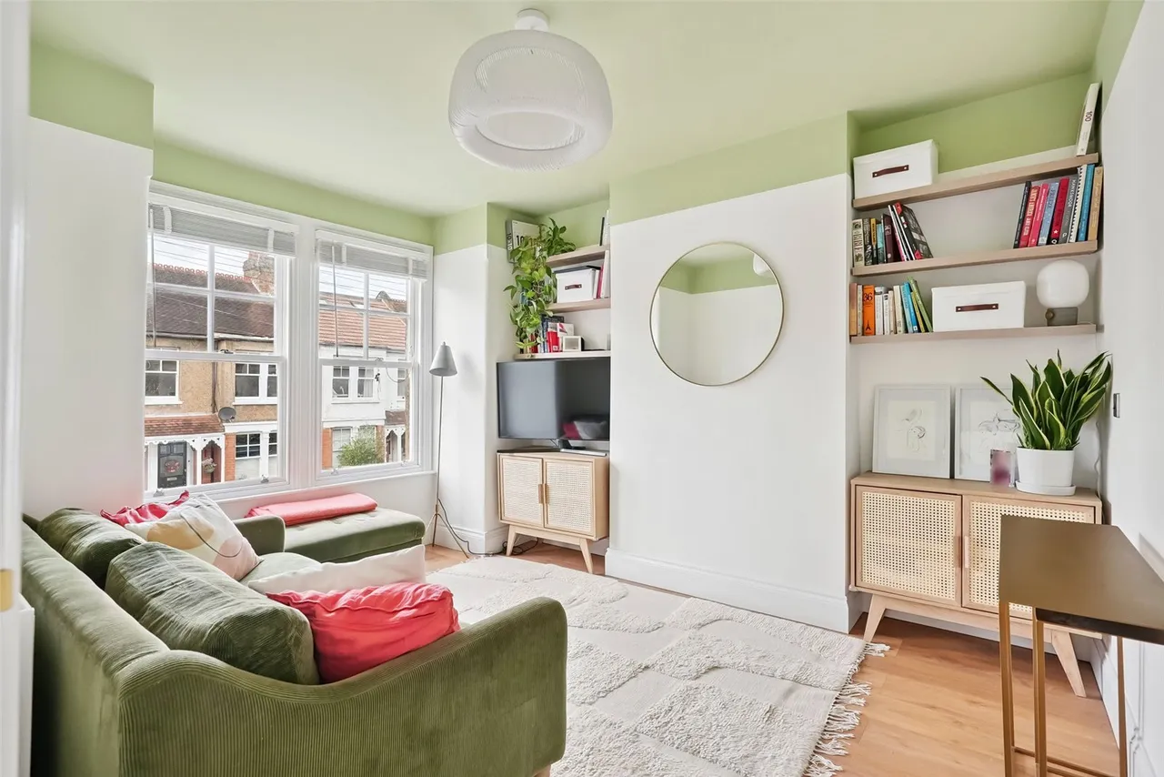 Godstone Road, St Margarets, TW1 1JX, photo 2