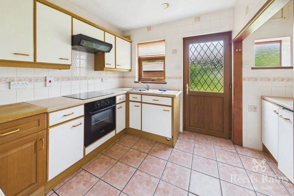Melchett Crescent, Rudheath, Cheshire, CW9, photo 3