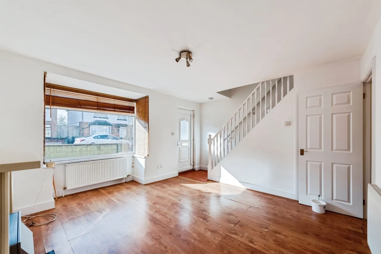 Ferndale Road, Swindon, SN2, photo 6