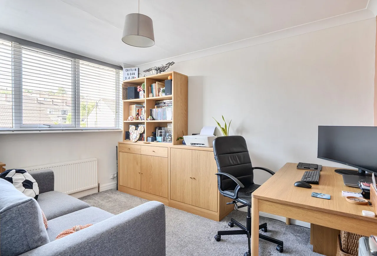 Orchard Road, Gloucestershire, Kingswood, BS15 9TZ, photo 12