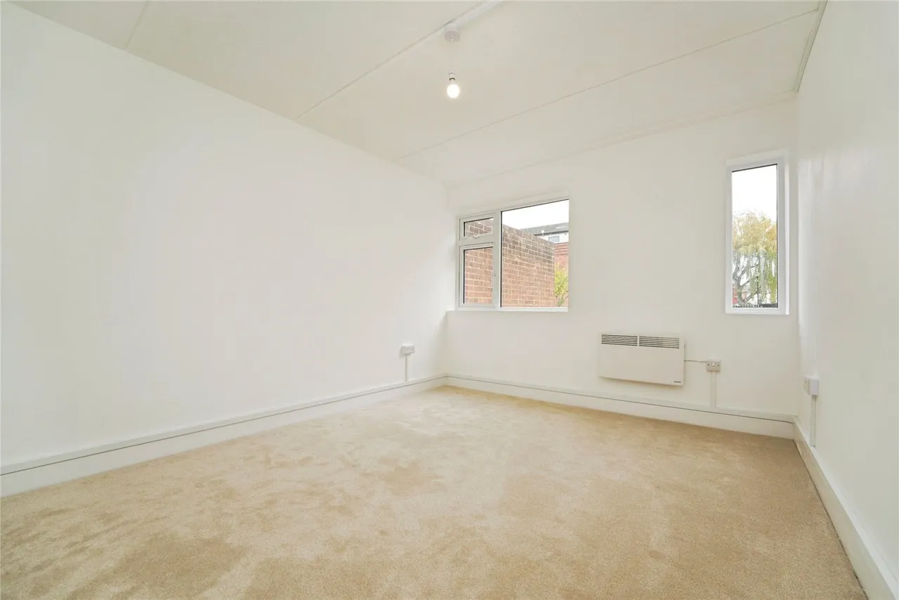 Columbia Close, Gloucester, Gloucestershire, GL1, photo 5