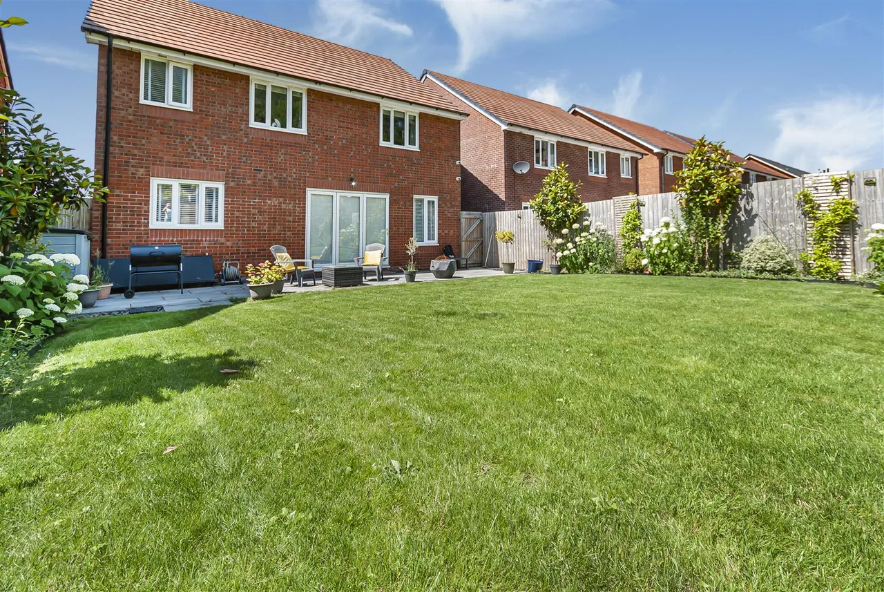 Fletcher Close, Ramsbottom, Lancashire, BL0 0FU, photo 44