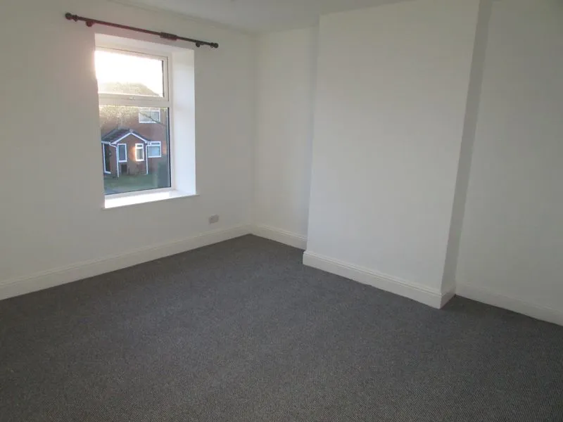 Equitable Street Milnrow, Rochdale OL16 4HD, photo 2