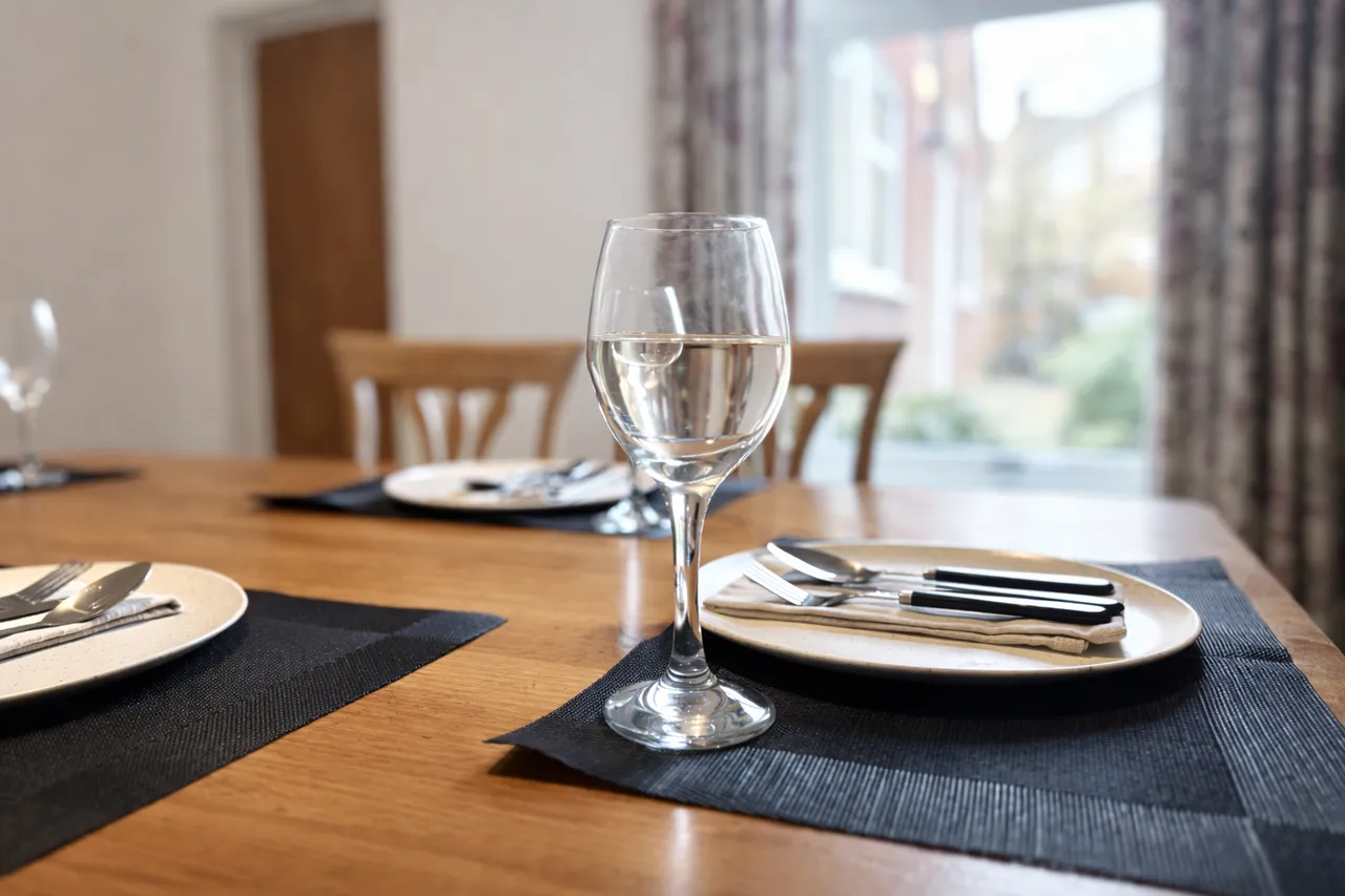 Wellingborough Road, Earls Barton, Northampton, NN6 0JS, photo 8