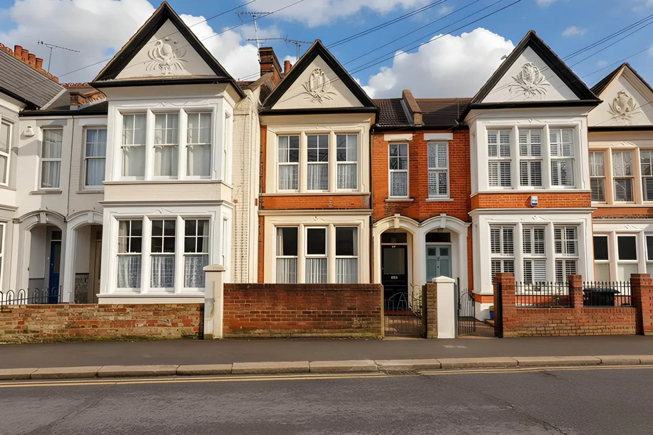 2 bed flat for sale — Cambridge Road, Southend On Sea, SS1 1ER