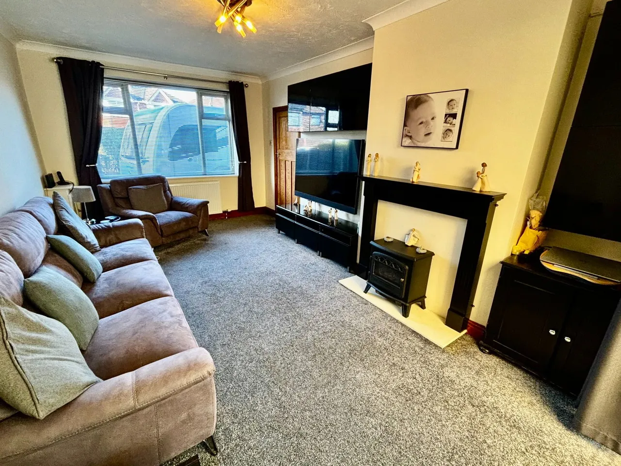 Elm Tree Road, Bredbury, Stockport, SK6 2EQ, photo 4