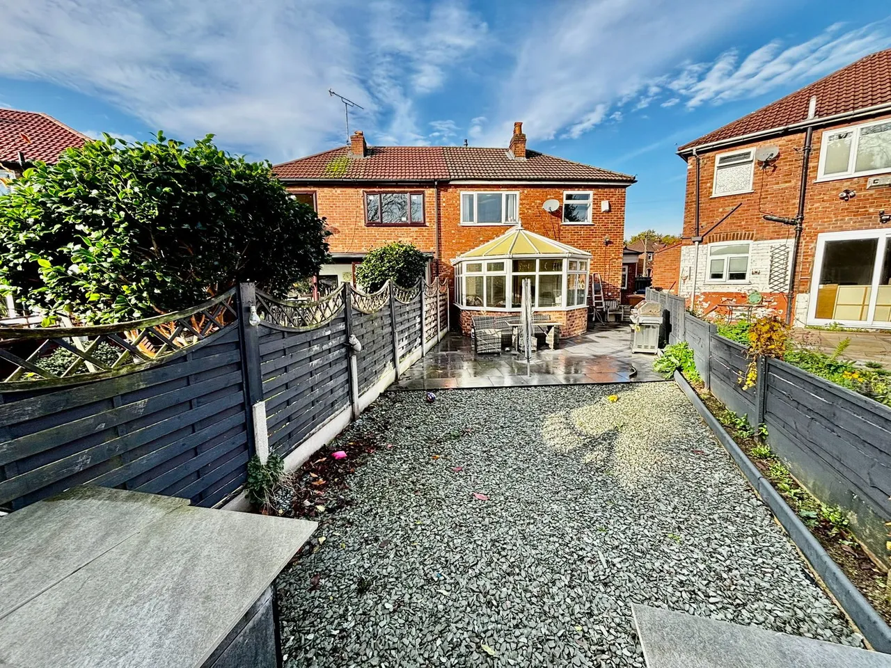 Elm Tree Road, Bredbury, Stockport, SK6 2EQ, photo 2