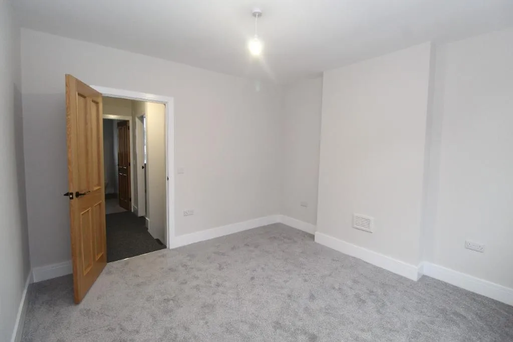 Bramcote Street, Radford, NG7, photo 6