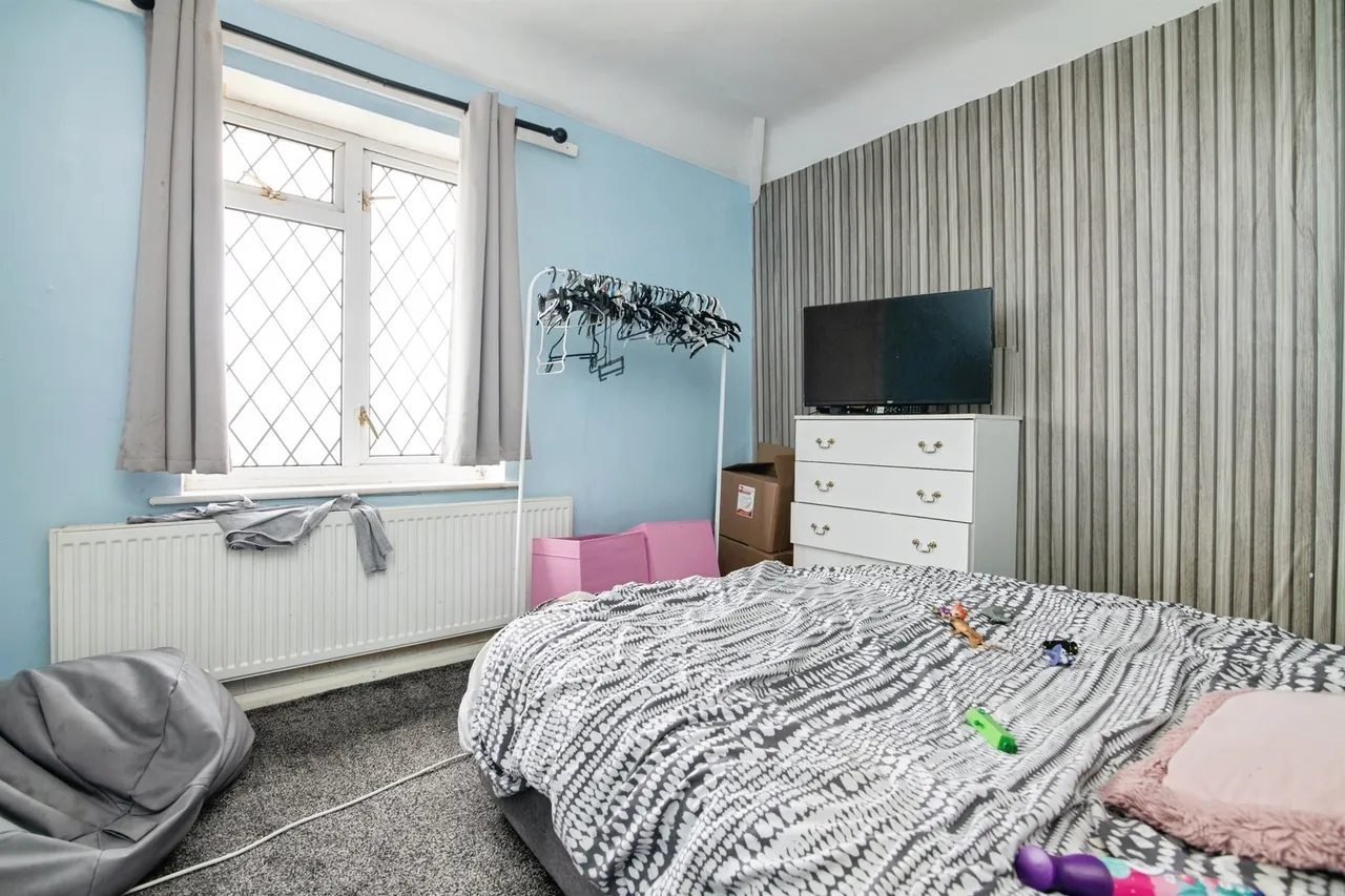 Ruskin Street, West Bromwich, B71, photo 12