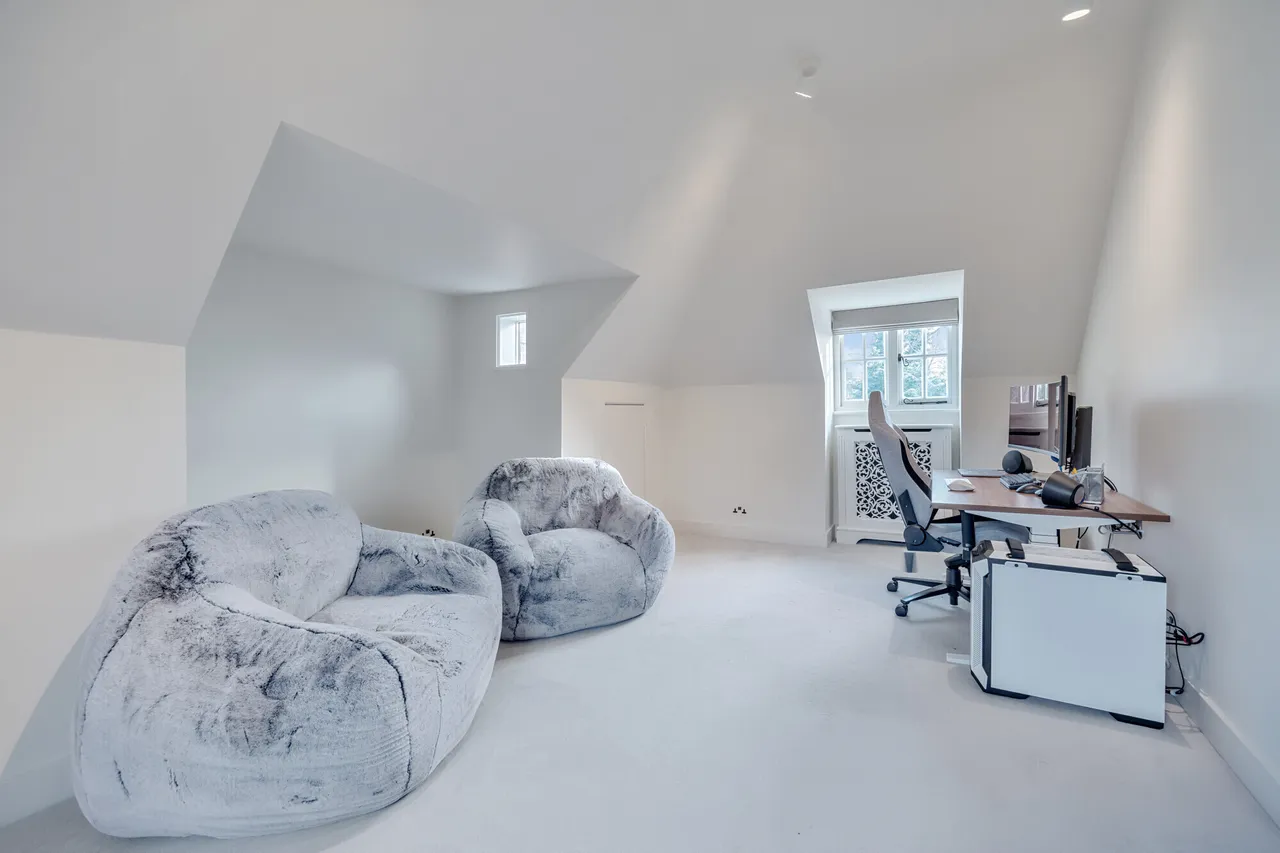 Darkes Lane, Potters Bar, EN6, photo 18