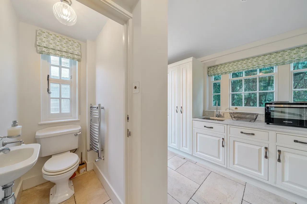 Darkes Lane, Potters Bar, EN6, photo 22