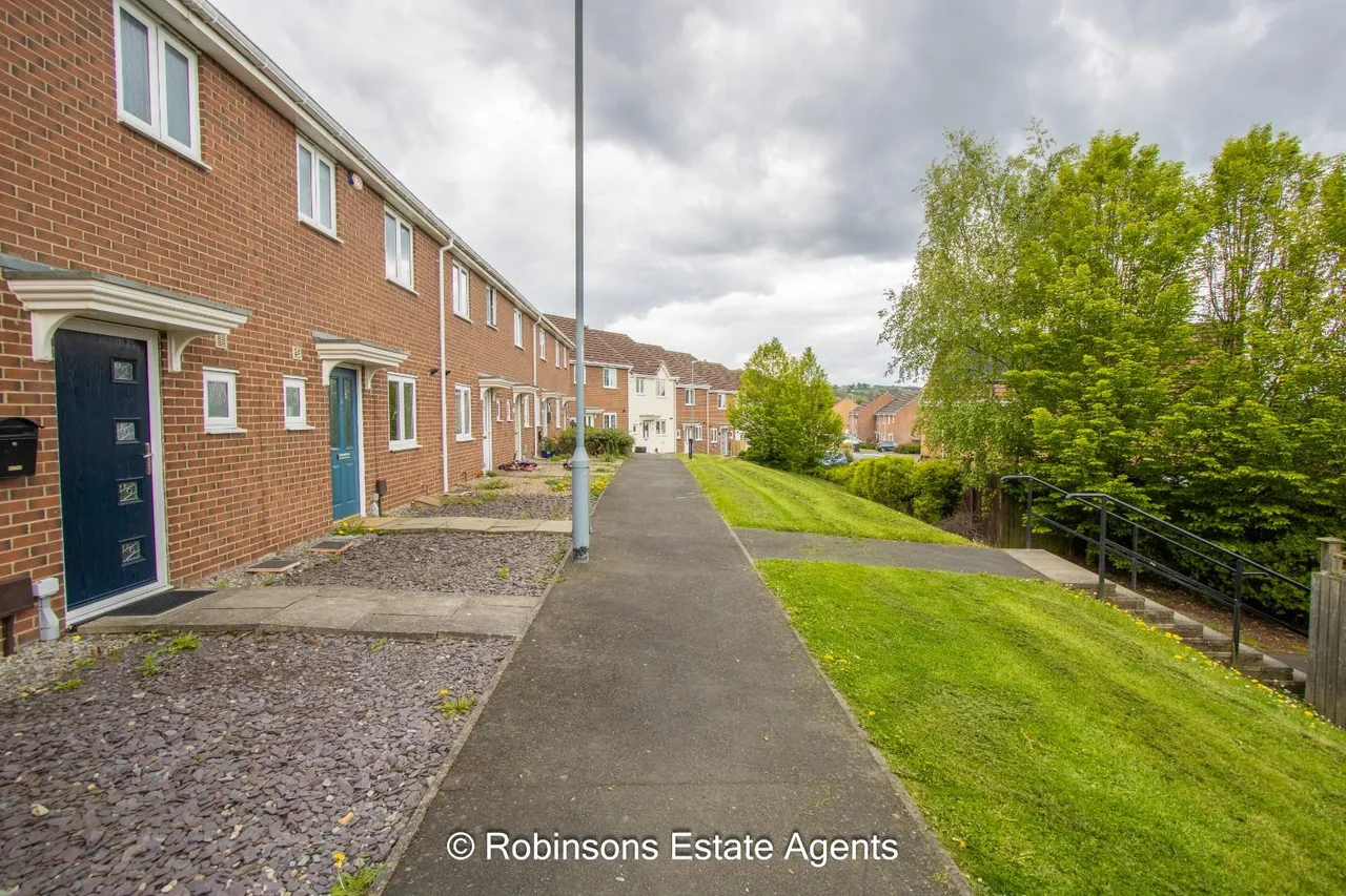 Hilltop Walk, Langley Park, DH7, photo 12