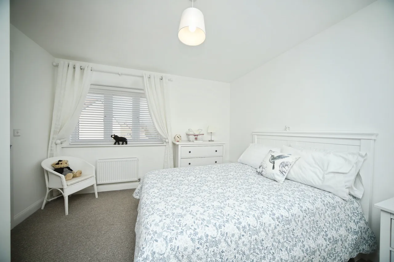 Mattravers Way, Taunton, photo 12