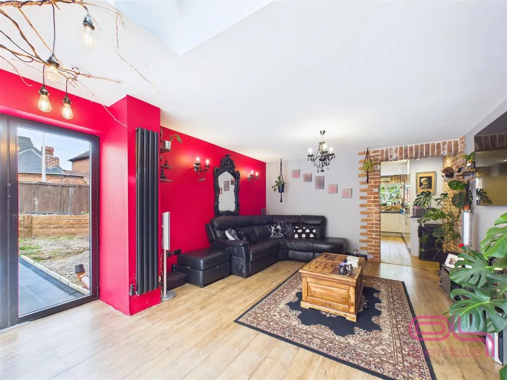 Rink Drive, Swadlincote, DE11, photo 7