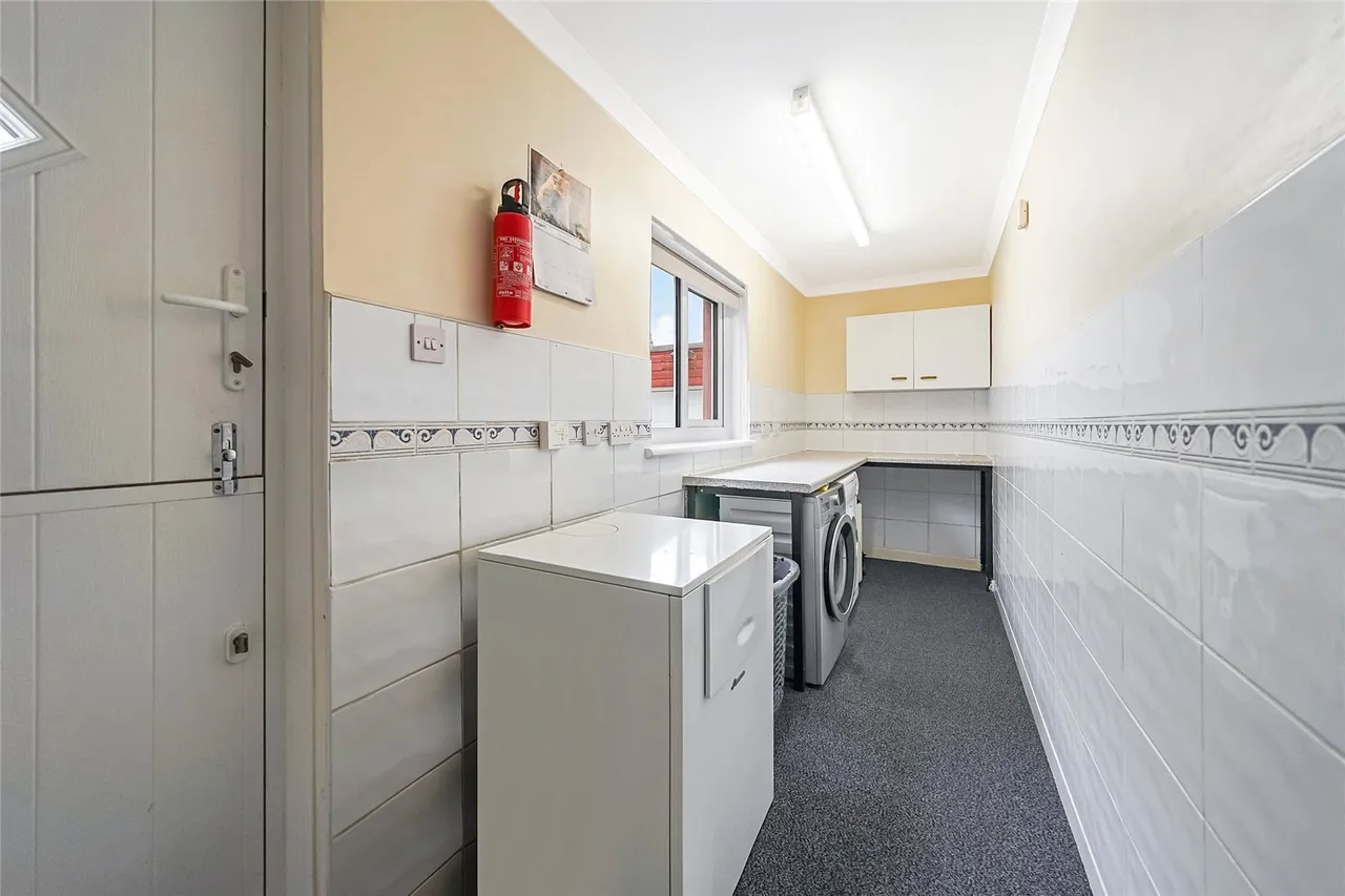 Tryst Road, Stenhousemuir, Larbert, Stirlingshire, FK5, photo 19