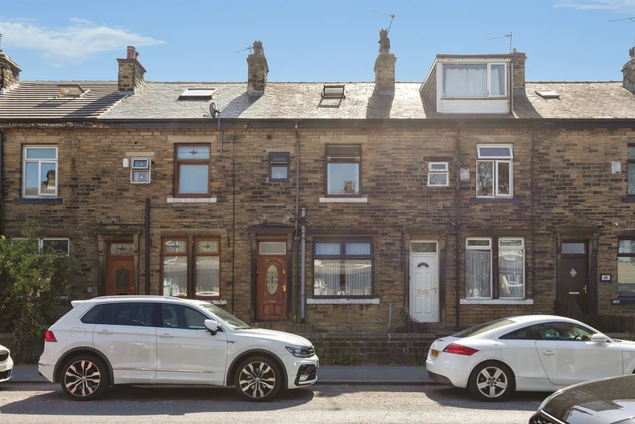 3 bed house for sale — Thornton Lane, Bradford