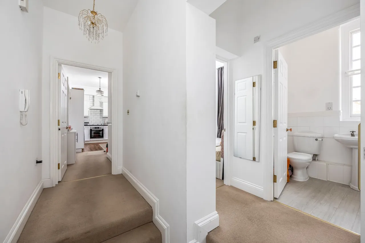 Southdowns Park, Haywards Heath, RH16, photo 3