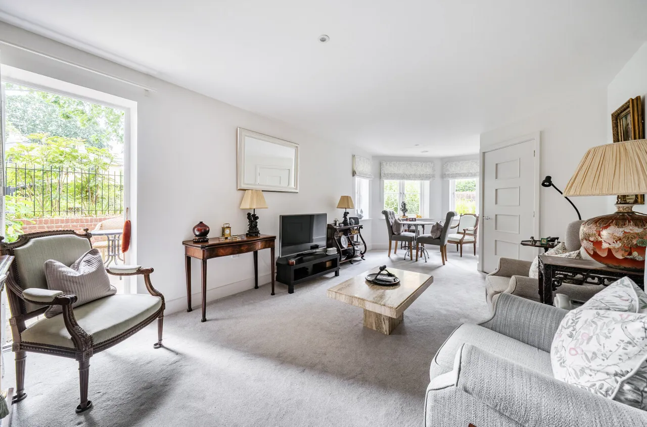 Horsley Place, Cranbrook, TN17, photo 2