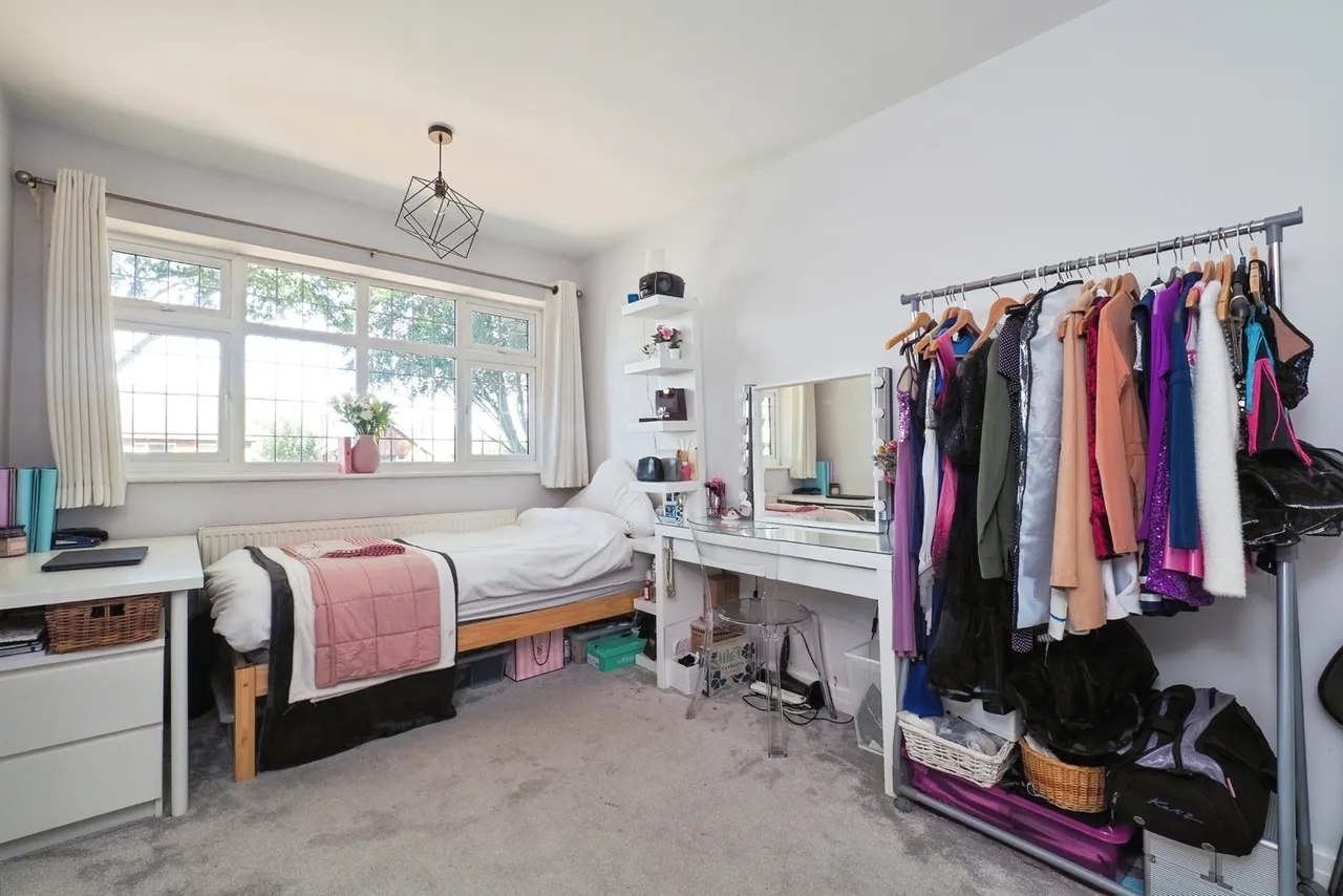Russell Drive, Wollaton, Nottingham, NG8, photo 15