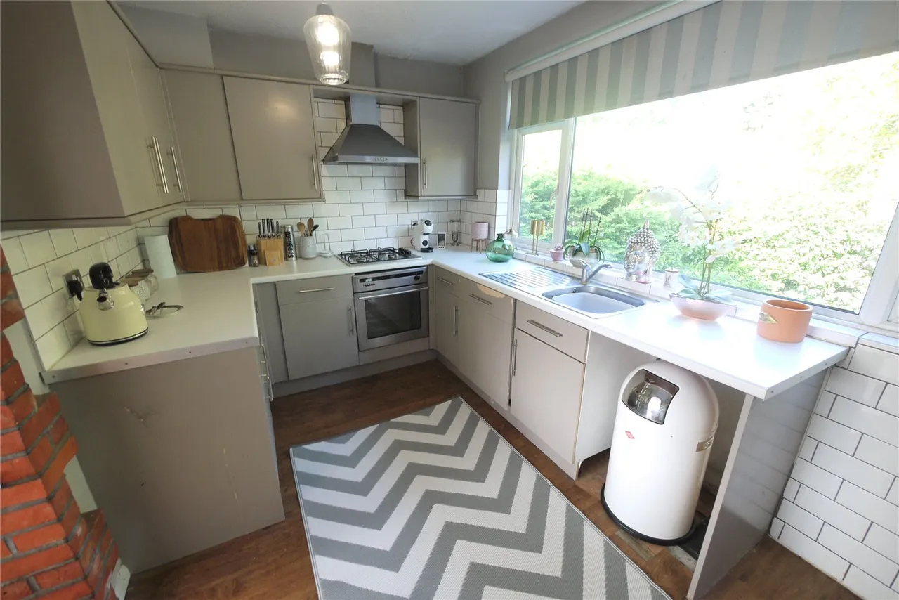 River Road, Brentwood, CM14, photo 4