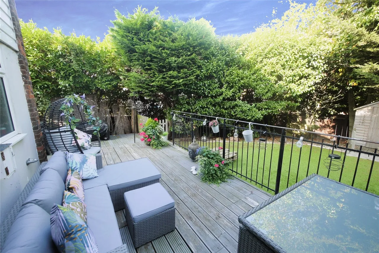 River Road, Brentwood, CM14, photo 15