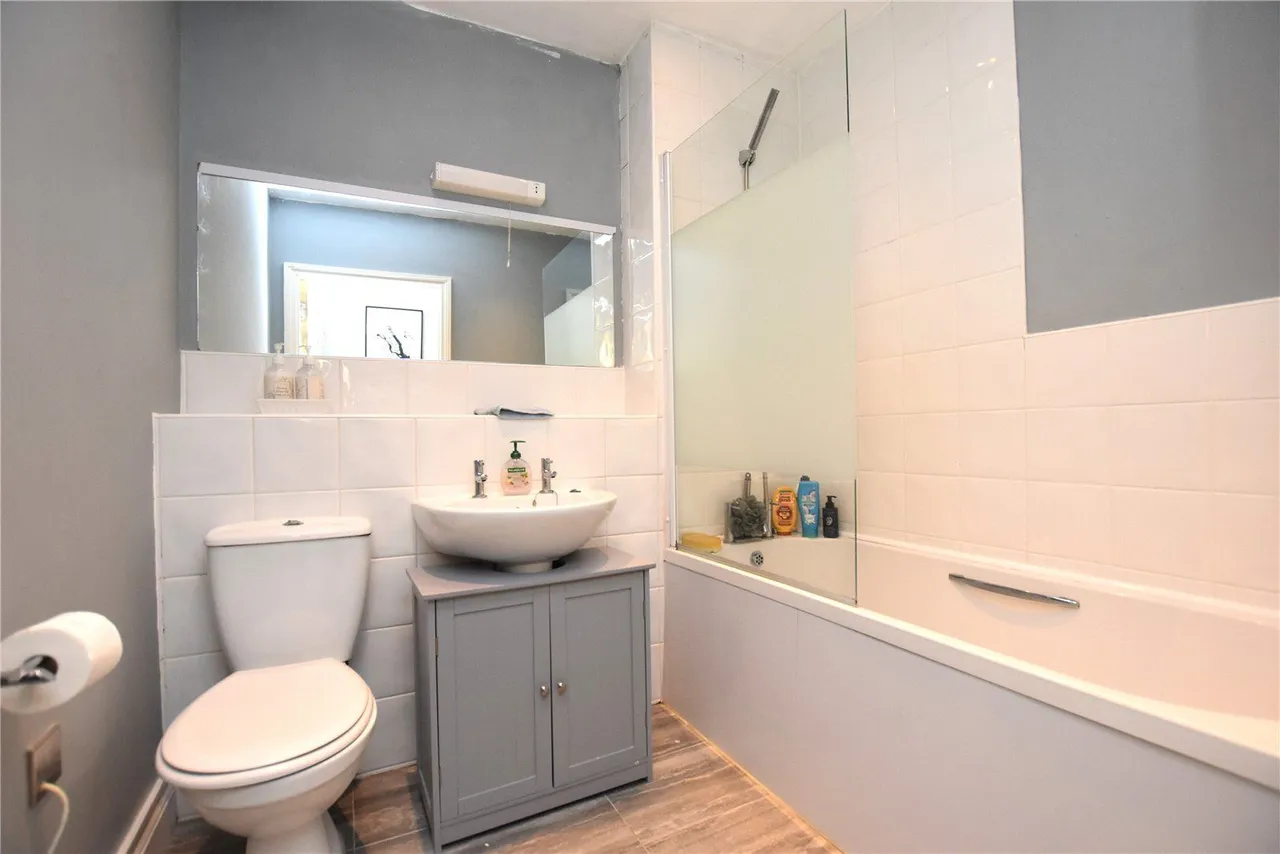 Clifford Drive, Menston, LS29, photo 4