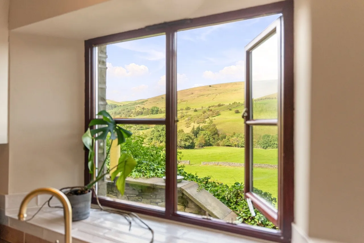 Macclesfield Road, Kettleshulme, photo 9
