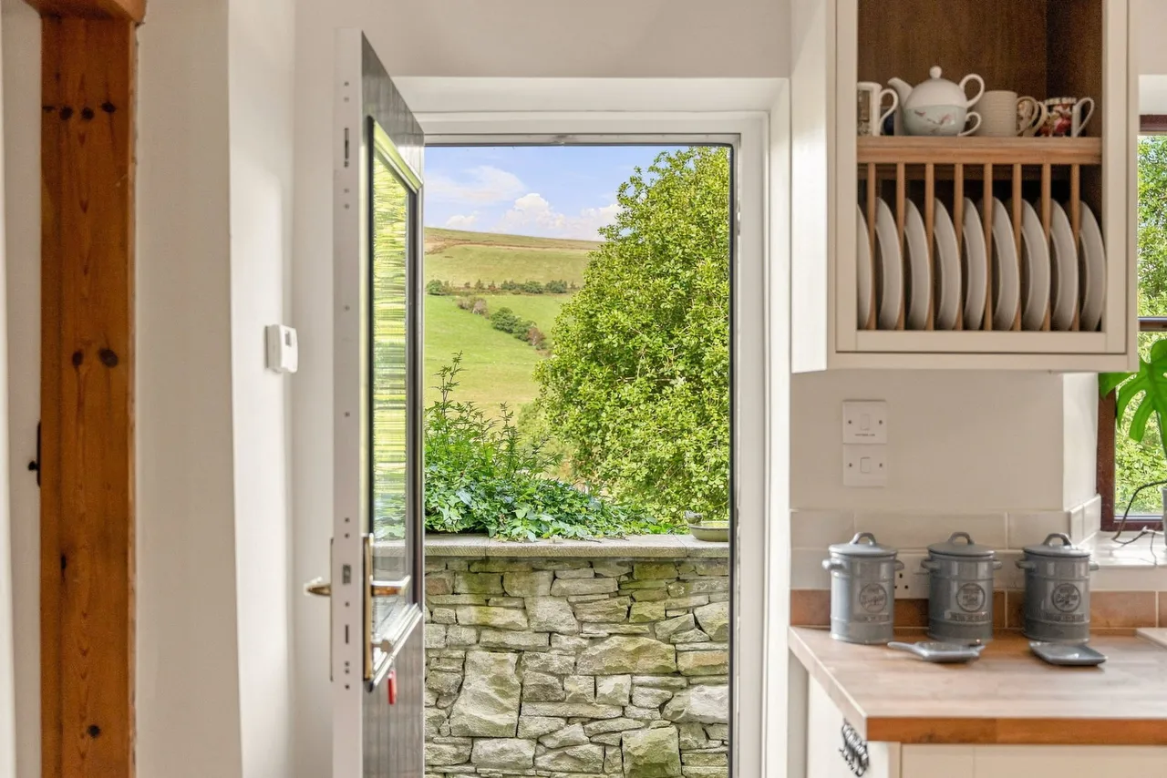 Macclesfield Road, Kettleshulme, photo 8