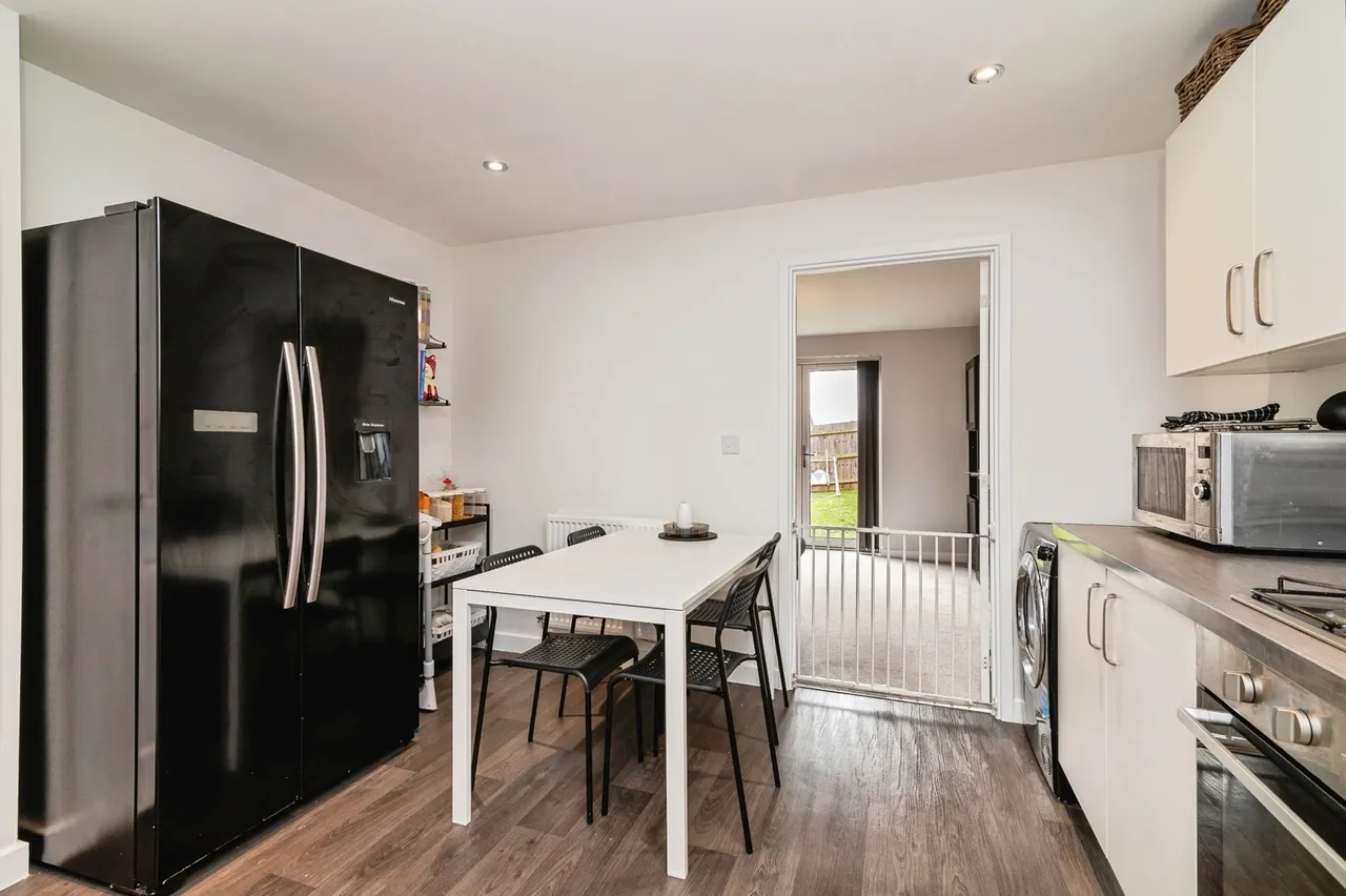 Piggott Avenue, Gedling, NG4, photo 7