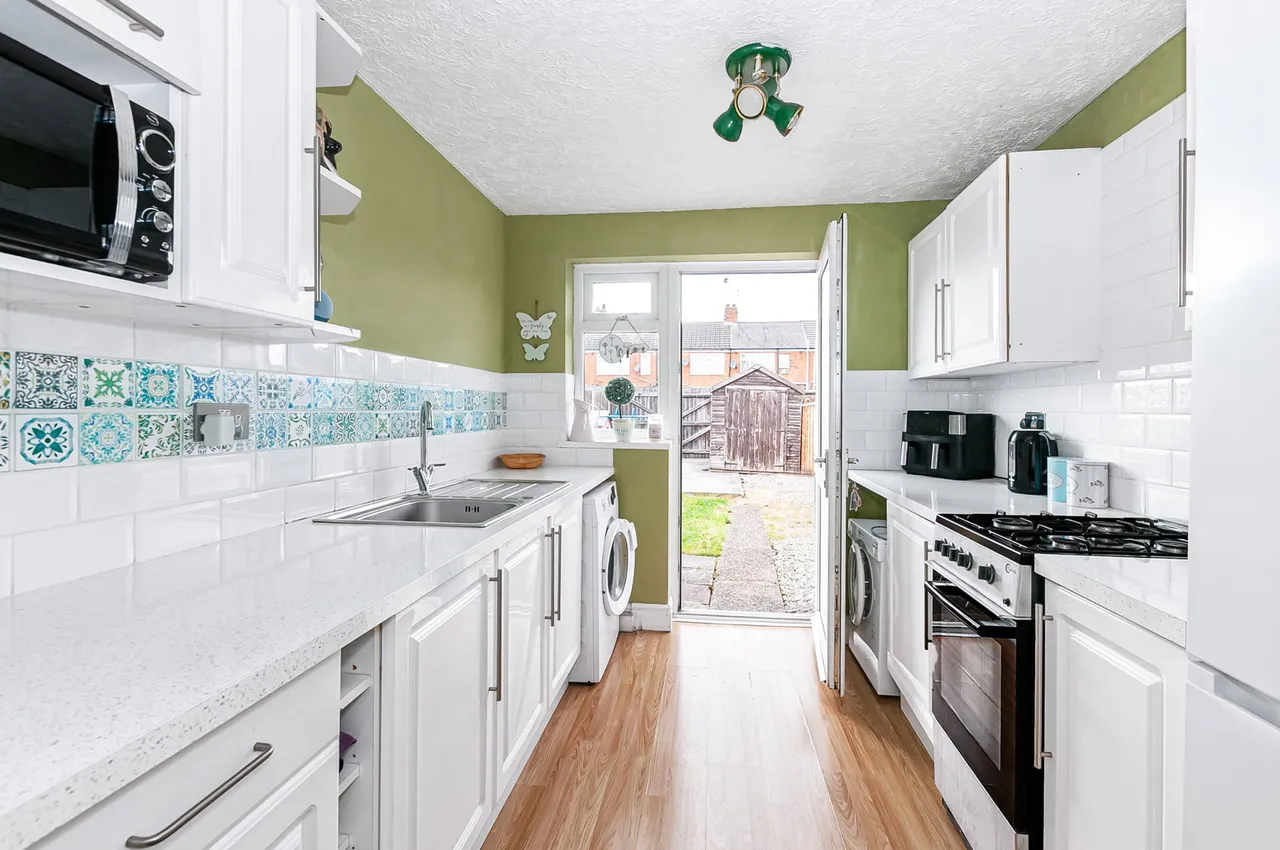 Deepdale Grove, Hull, East Riding of Yorkshire, HU9 3UQ, photo 6